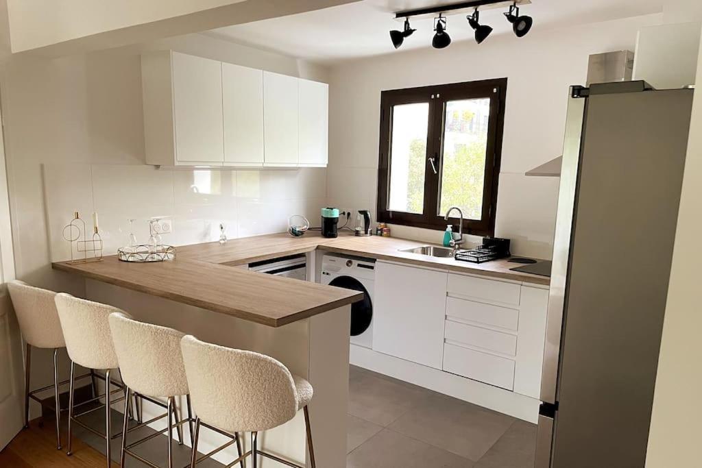 Appartement Familial De Qualite Париж Екстериор снимка